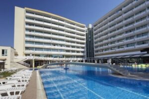 Grand Nirvana (Ex. Grand Hotel Oasis)