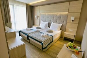 Royal Grand & Spa (Kavarna)