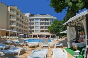 Slunečné Pobřeží