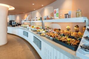 Zenith (Ex.marlin Beach)