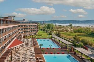 Slunečné Pobřeží