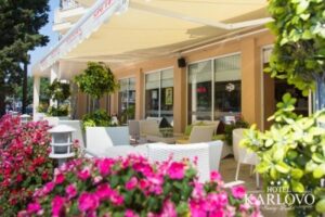 Slunečné Pobřeží