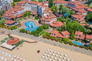 Royal Palace Helena Park