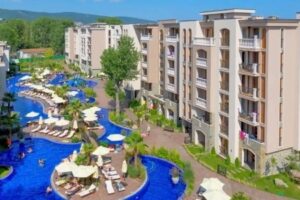 Cascadas Family Resort